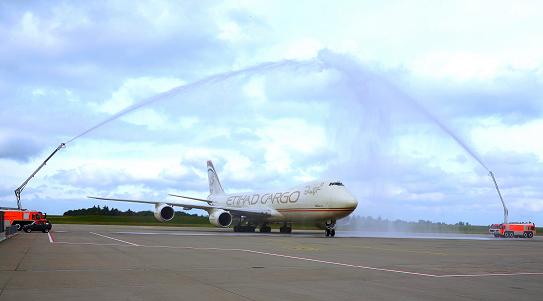 Water Cannon Salute for B747-8F